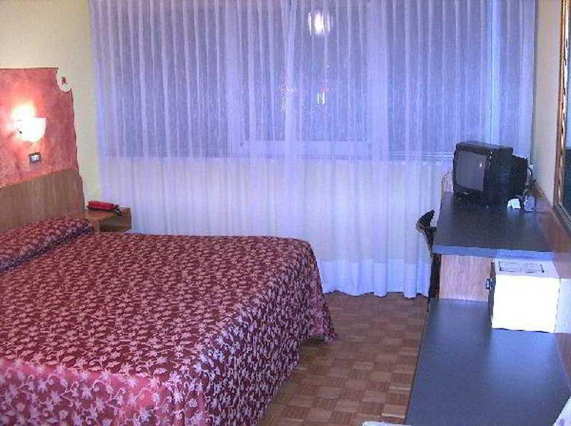 Ai Ronchi Motor Hotel Brescia Quarto foto